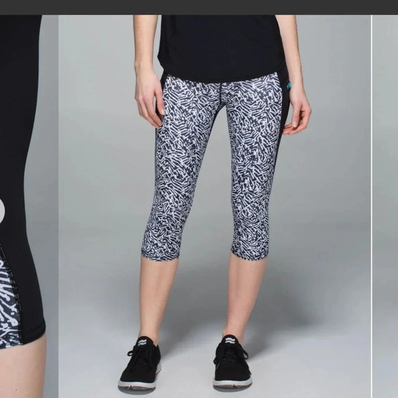 Lululemon Run Top Speed Crop Size 8 Brushed Animal Print White Black Legging - Picture 2 of 10